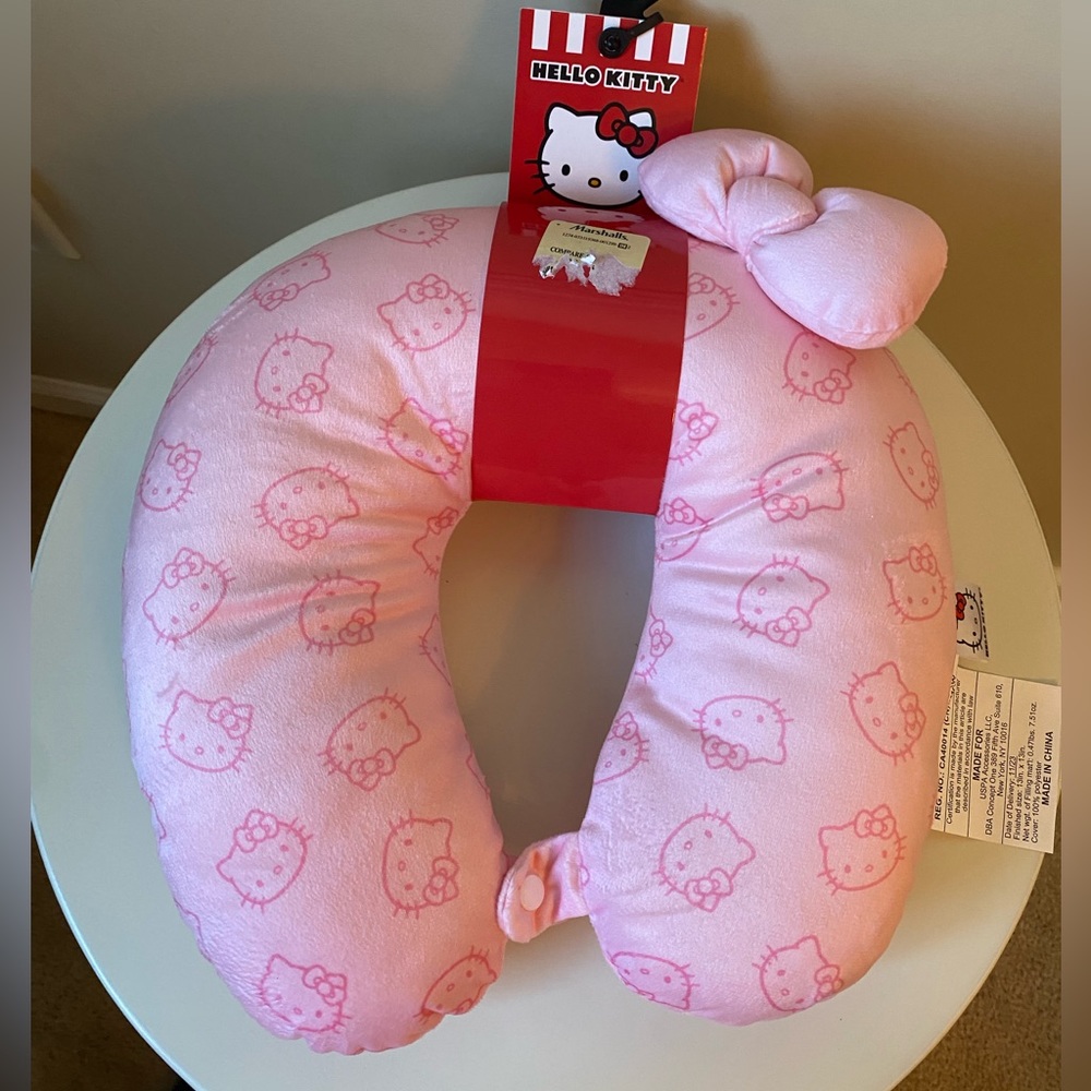 NWT HELLO KITTY Neck Pillow